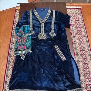 Maria B Velvet Embroidered 3pc Suit Small | Pakistani Designer Formal